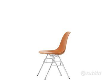 Sedia Vitra Eames Plastic Side Chair RE DSS-N