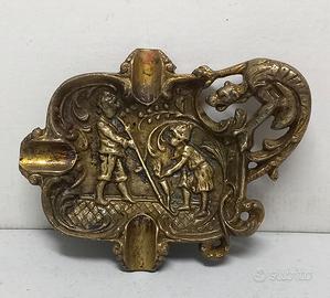  Raro posacenere antico in bronzo per sigari