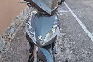Peugeot Geopolis 250