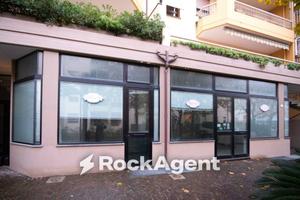 Immobile di 88 m² con 1 locale a Fano