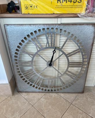 Orologio da parete in acciaio