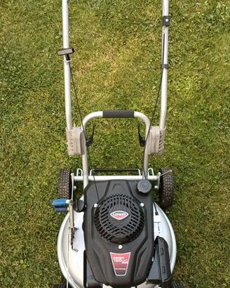 Rasaerba Grin HM 46