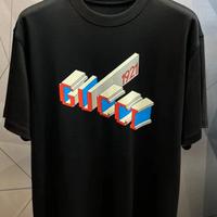 Maglia digitale a maniche corte da uomo nera