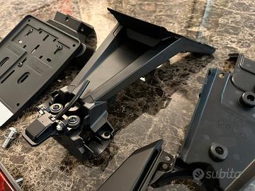 Porta targa originale Honda X adv 750