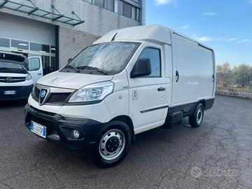 PIAGGIO PORTER CASSONATO CON PORTE SCORREVOLI LATE