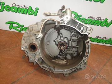 CAMBIO 6 MARCE GRANDE PUNTO 1.3 MTJ ANNO 2005