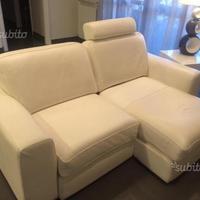 Divano in pelle pregiata