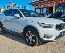 Volvo XC40 Momentum 163cv