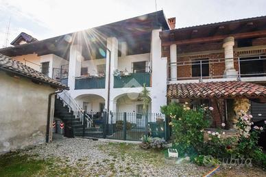 CASA SEMINDIPENDENTE A GIAVENO