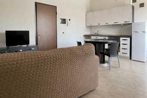 Trilocale ristrutturato e arredato - tutto incluso