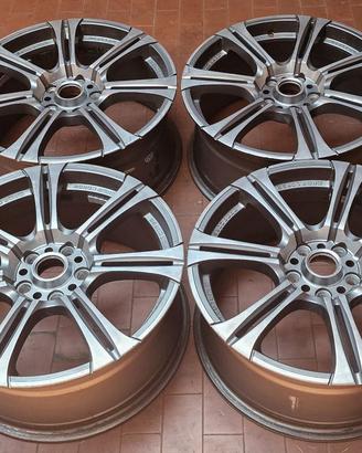 Cerchi lega MOMO 18"