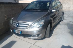 Mercedes classe B 200 2.0 140 CV impeccabile 