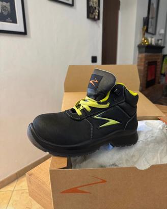 Scarpe antinfortunistiche S3
