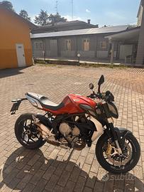 moto MW AUGUSTA