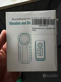 Allarme vibrazione per veicoli