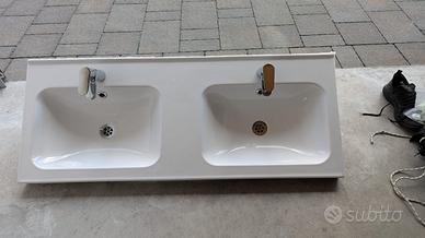 lavandino doppio in ceramica 