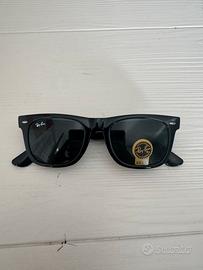 rayban wayfarer neri da sole