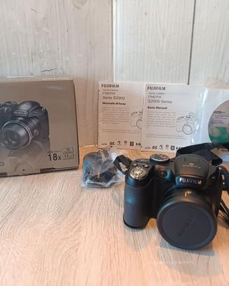 Fujifilm FinePix S2980 18x Zoom scatola ecc