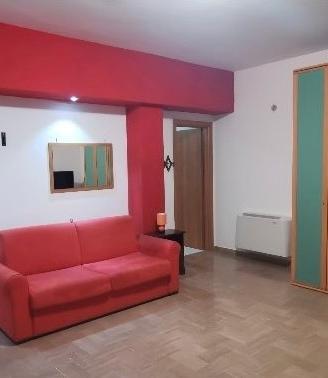Valmontone monolocale arredato spese incluse