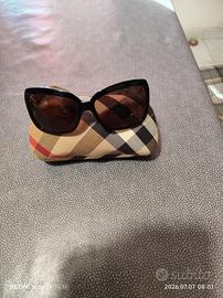 occhiali da sole Burberry 