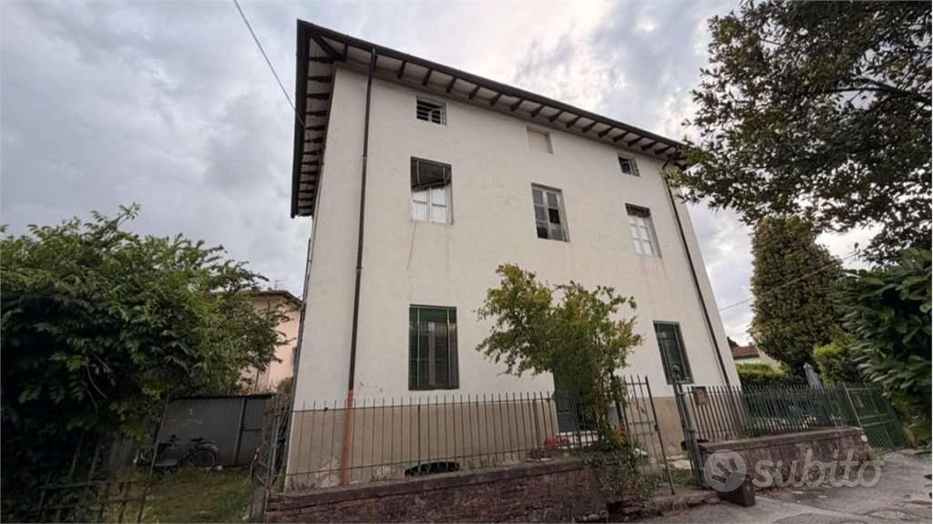 Appartamento – Lucca, Sant'Anna - Vista 3