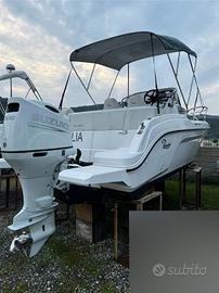 Ranieri International Next 22 SH + Suzuki 200 hp (