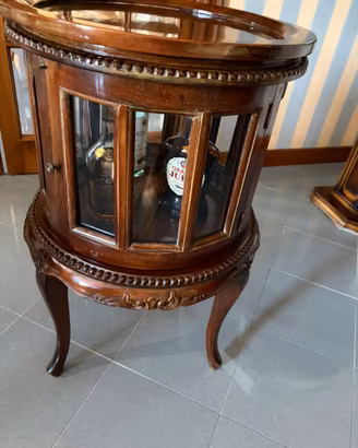 Vetrinetta porta liquori