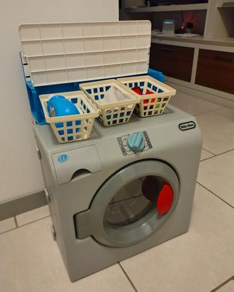 lavatrice per bambini perfettamente funzionante