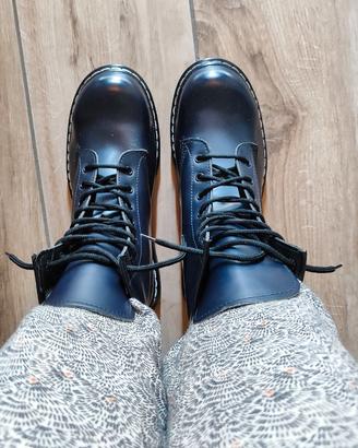 Anfibi vintage in pelle viola scuro n. 41 - Unisex