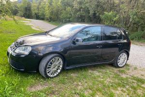 auto golf R32 2006