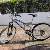 Bici entrambe 150€ singolarmente 80€