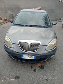 lancia y 1300 Multijet diesel anno 2003