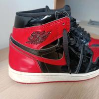 Air Jordan 1 patente bread