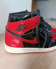 Air Jordan 1 patente bread