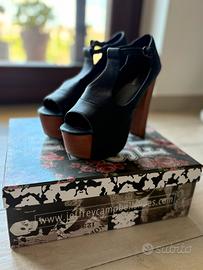 Sandali Jeffrey Campbell