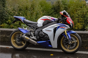Honda cbr 1000 rr hrc