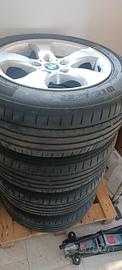 Gomme estive 235 55 R17  + Cerchi in lega BMW X3