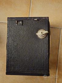 Macchina fotografica Browni