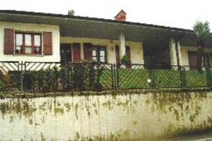 Immobile in asta di 124 m² con 4 locali a Castelli