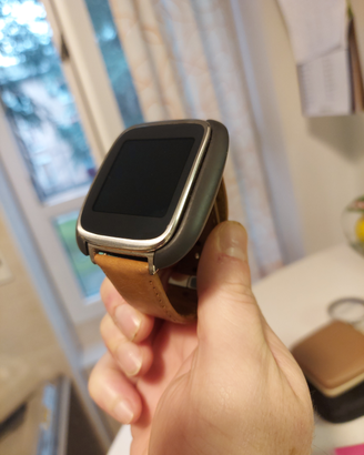 SONY Smartwatch 3 e ASUS Zenwatch