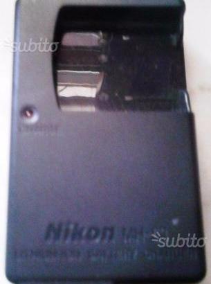 Caricabatterie NIKON MH-63 EN-EL10 per Coolpix