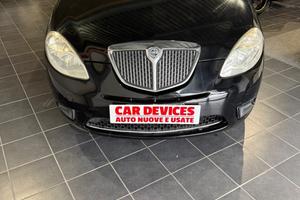 Lancia Ypsilon 1.3 MJT -NEOPATENTATI