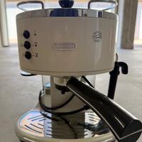 Macchina caffè delonghi