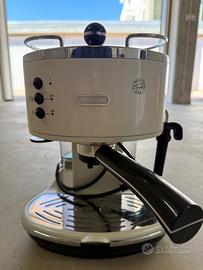 Macchina caffè delonghi