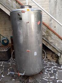 serbatoio autoclave 1000 litri usato