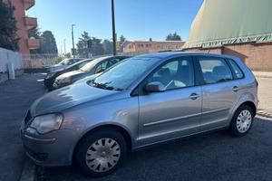 VOLKSWAGEN Polo 4a 2006 BENZINA  Adatta Neopatenti