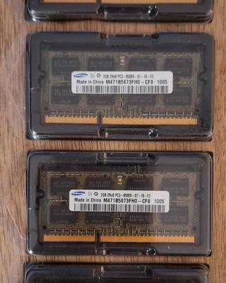 4x Samsung SO-DIMM 2GB DDR3 CL7 PC3-8500S RAM