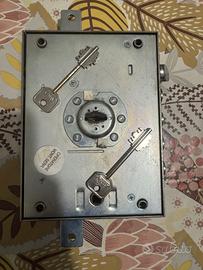 Serratura porta blindata