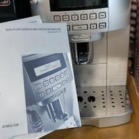 Macchina automatica per caffè espresso De Longhi