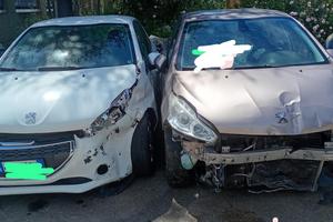 Peugeot 208 HDI incidentata 2 esemplari